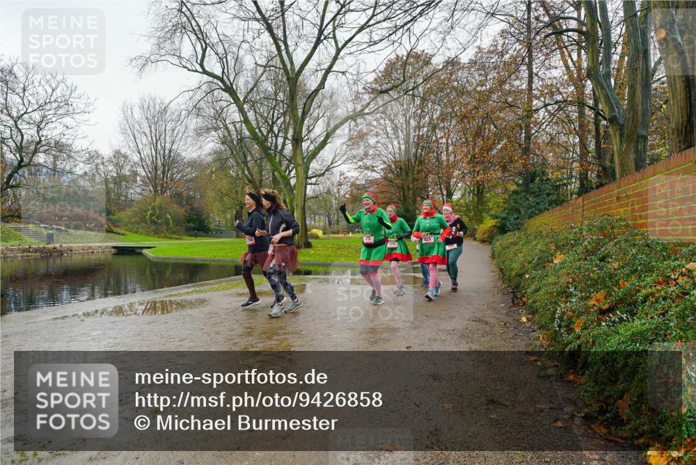 07.12.2025 - St. Pauli X-Mass-Run No. 15 Michael Burmester http://msf.ph/oto/9426858 07.12.2025 10:47:21 Laufen 274, 425 meine-sportfotos.de