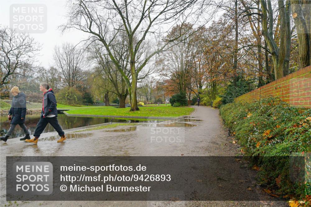 07.12.2025 - St. Pauli X-Mass-Run No. 15 Michael Burmester http://msf.ph/oto/9426893 07.12.2025 10:57:02 Laufen  meine-sportfotos.de