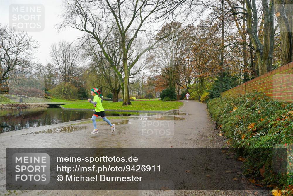 07.12.2025 - St. Pauli X-Mass-Run No. 15 Michael Burmester http://msf.ph/oto/9426911 07.12.2025 10:59:20 Laufen  meine-sportfotos.de