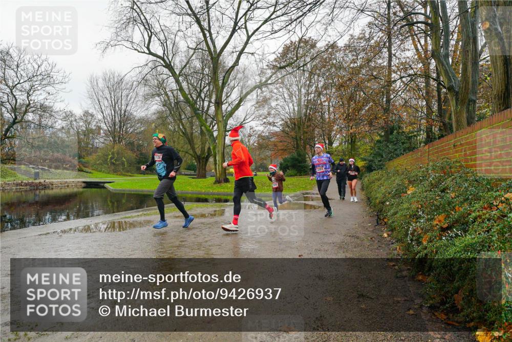 07.12.2025 - St. Pauli X-Mass-Run No. 15 Michael Burmester http://msf.ph/oto/9426937 07.12.2025 11:01:00 Laufen 3129 meine-sportfotos.de