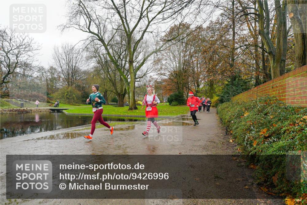 07.12.2025 - St. Pauli X-Mass-Run No. 15 Michael Burmester http://msf.ph/oto/9426996 07.12.2025 11:02:50 Laufen  meine-sportfotos.de