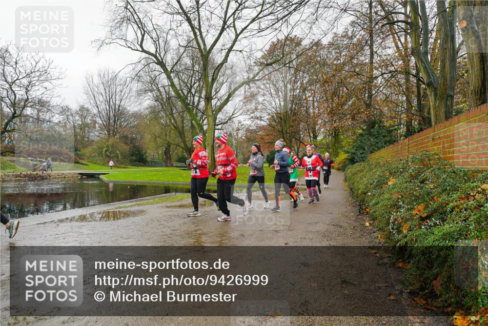 07.12.2025 - St. Pauli X-Mass-Run No. 15 Michael Burmester http://msf.ph/oto/9426999 07.12.2025 11:02:57 Laufen  meine-sportfotos.de
