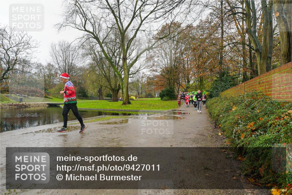 07.12.2025 - St. Pauli X-Mass-Run No. 15 Michael Burmester http://msf.ph/oto/9427011 07.12.2025 11:03:33 Laufen  meine-sportfotos.de