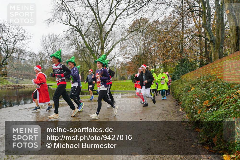 07.12.2025 - St. Pauli X-Mass-Run No. 15 Michael Burmester http://msf.ph/oto/9427016 07.12.2025 11:03:42 Laufen  meine-sportfotos.de