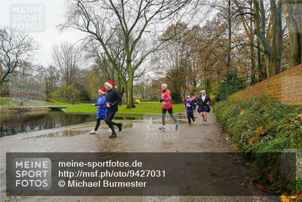 07.12.2025 - St. Pauli X-Mass-Run No. 15 Michael Burmester http://msf.ph/oto/9427031 07.12.2025 11:03:56 Laufen  meine-sportfotos.de