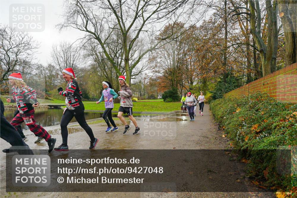 07.12.2025 - St. Pauli X-Mass-Run No. 15 Michael Burmester http://msf.ph/oto/9427048 07.12.2025 11:04:27 Laufen 260 meine-sportfotos.de