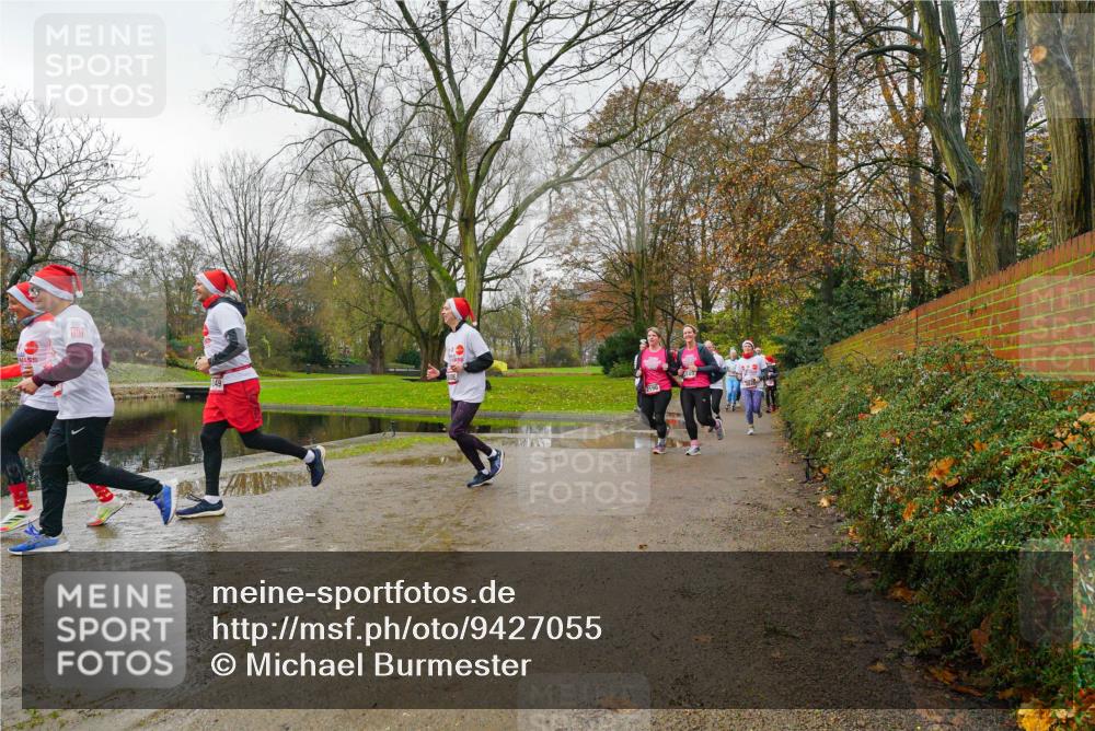 07.12.2025 - St. Pauli X-Mass-Run No. 15 Michael Burmester http://msf.ph/oto/9427055 07.12.2025 11:04:39 Laufen  meine-sportfotos.de