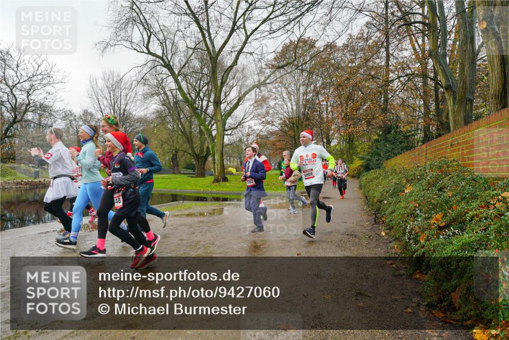 07.12.2025 - St. Pauli X-Mass-Run No. 15 Michael Burmester http://msf.ph/oto/9427060 07.12.2025 11:04:46 Laufen 48 meine-sportfotos.de