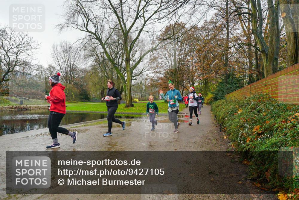07.12.2025 - St. Pauli X-Mass-Run No. 15 Michael Burmester http://msf.ph/oto/9427105 07.12.2025 11:05:41 Laufen 1759, 2707, 270 meine-sportfotos.de