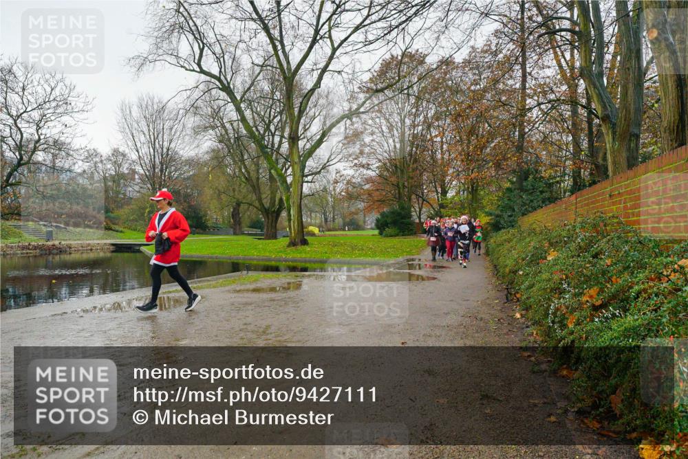 07.12.2025 - St. Pauli X-Mass-Run No. 15 Michael Burmester http://msf.ph/oto/9427111 07.12.2025 11:05:54 Laufen  meine-sportfotos.de