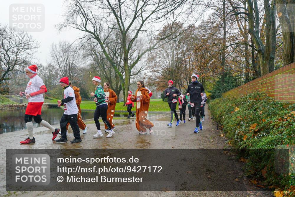 07.12.2025 - St. Pauli X-Mass-Run No. 15 Michael Burmester http://msf.ph/oto/9427172 07.12.2025 11:07:17 Laufen 14, 12, 2278 meine-sportfotos.de