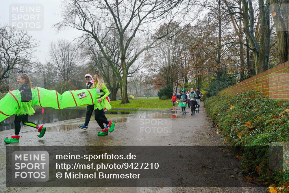 07.12.2025 - St. Pauli X-Mass-Run No. 15 Michael Burmester http://msf.ph/oto/9427210 07.12.2025 11:08:28 Laufen 62 meine-sportfotos.de