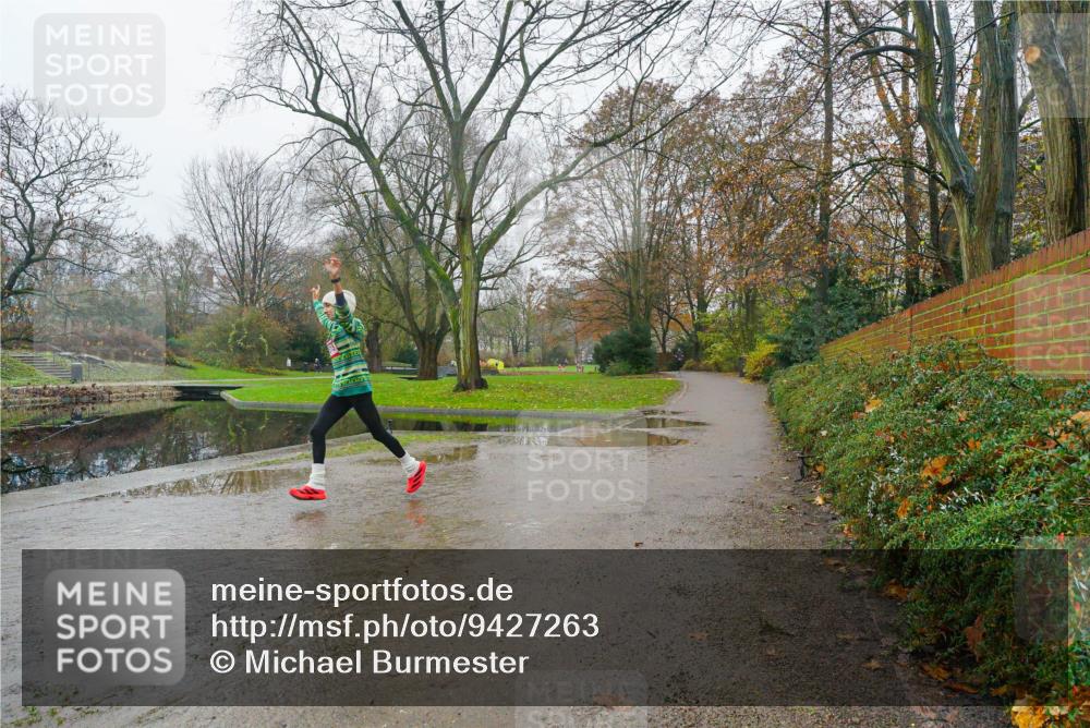 07.12.2025 - St. Pauli X-Mass-Run No. 15 Michael Burmester http://msf.ph/oto/9427263 07.12.2025 11:17:22 Laufen  meine-sportfotos.de