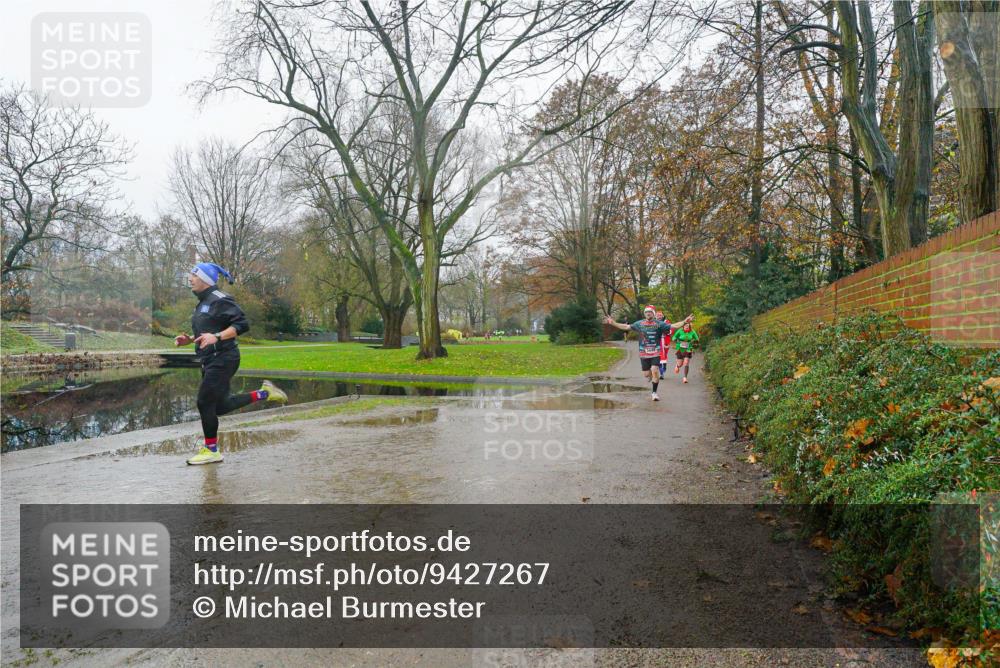 07.12.2025 - St. Pauli X-Mass-Run No. 15 Michael Burmester http://msf.ph/oto/9427267 07.12.2025 11:17:54 Laufen  meine-sportfotos.de