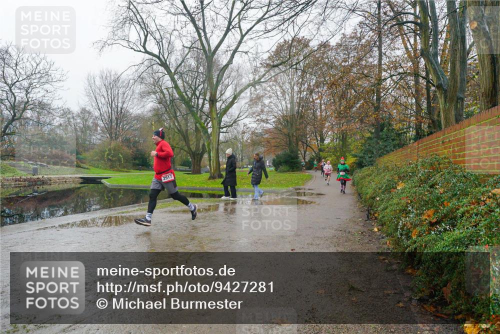 07.12.2025 - St. Pauli X-Mass-Run No. 15 Michael Burmester http://msf.ph/oto/9427281 07.12.2025 11:19:06 Laufen 2917 meine-sportfotos.de