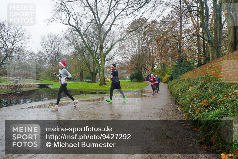 07.12.2025 - St. Pauli X-Mass-Run No. 15 Michael Burmester http://msf.ph/oto/9427292 07.12.2025 11:20:21 Laufen  meine-sportfotos.de