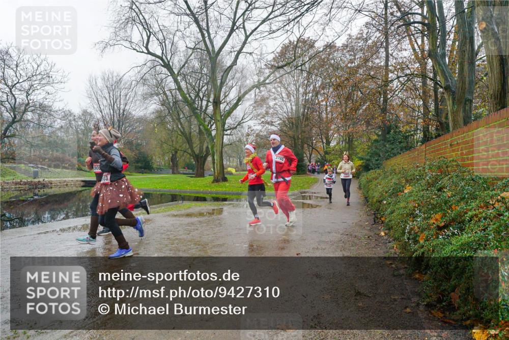 07.12.2025 - St. Pauli X-Mass-Run No. 15 Michael Burmester http://msf.ph/oto/9427310 07.12.2025 11:20:53 Laufen 1908, 03, 3765 meine-sportfotos.de