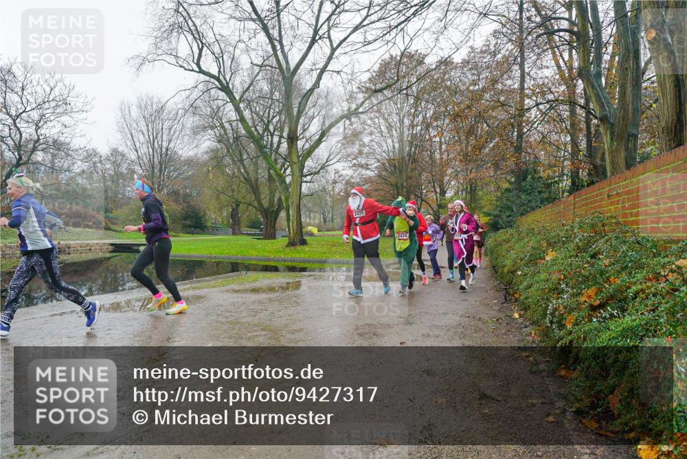 07.12.2025 - St. Pauli X-Mass-Run No. 15 Michael Burmester http://msf.ph/oto/9427317 07.12.2025 11:21:10 Laufen 2425, 2424 meine-sportfotos.de
