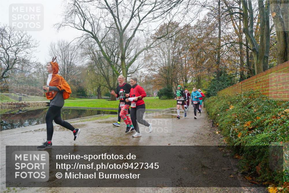 07.12.2025 - St. Pauli X-Mass-Run No. 15 Michael Burmester http://msf.ph/oto/9427345 07.12.2025 11:21:35 Laufen 373, 3135, 3204, 3505 meine-sportfotos.de
