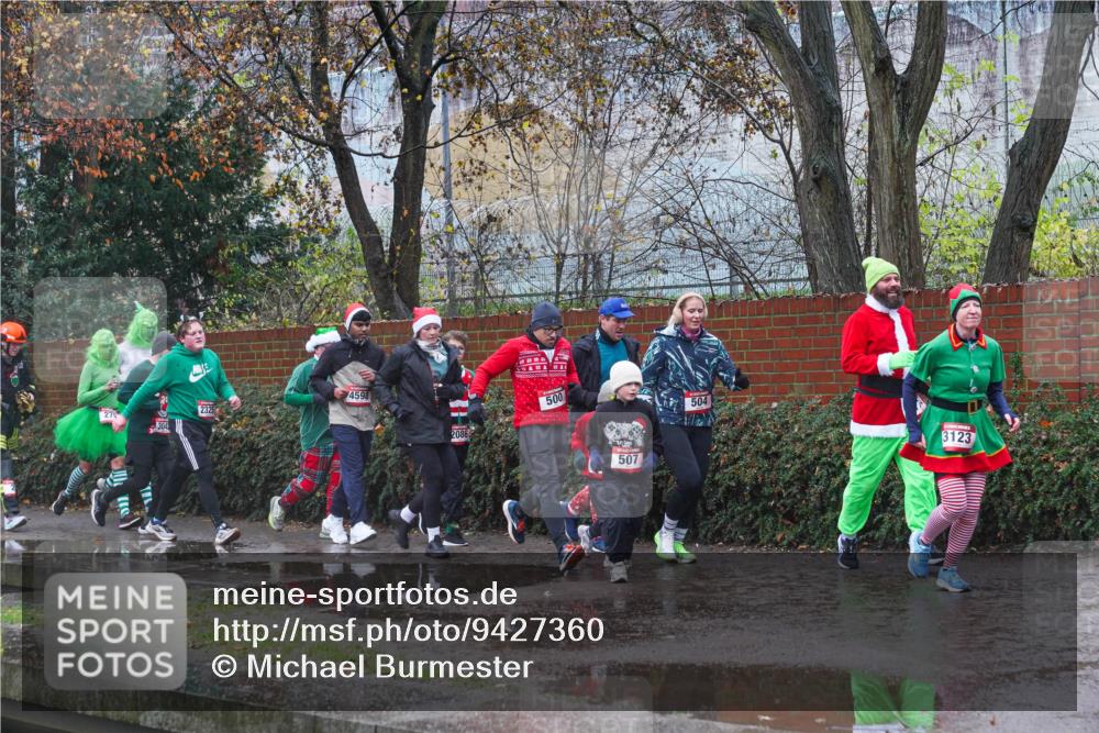 07.12.2025 - St. Pauli X-Mass-Run No. 15 Michael Burmester http://msf.ph/oto/9427360 07.12.2025 10:24:42 Laufen 2325, 279, 4598, 2086, 500, 507, 504, 3123 meine-sportfotos.de