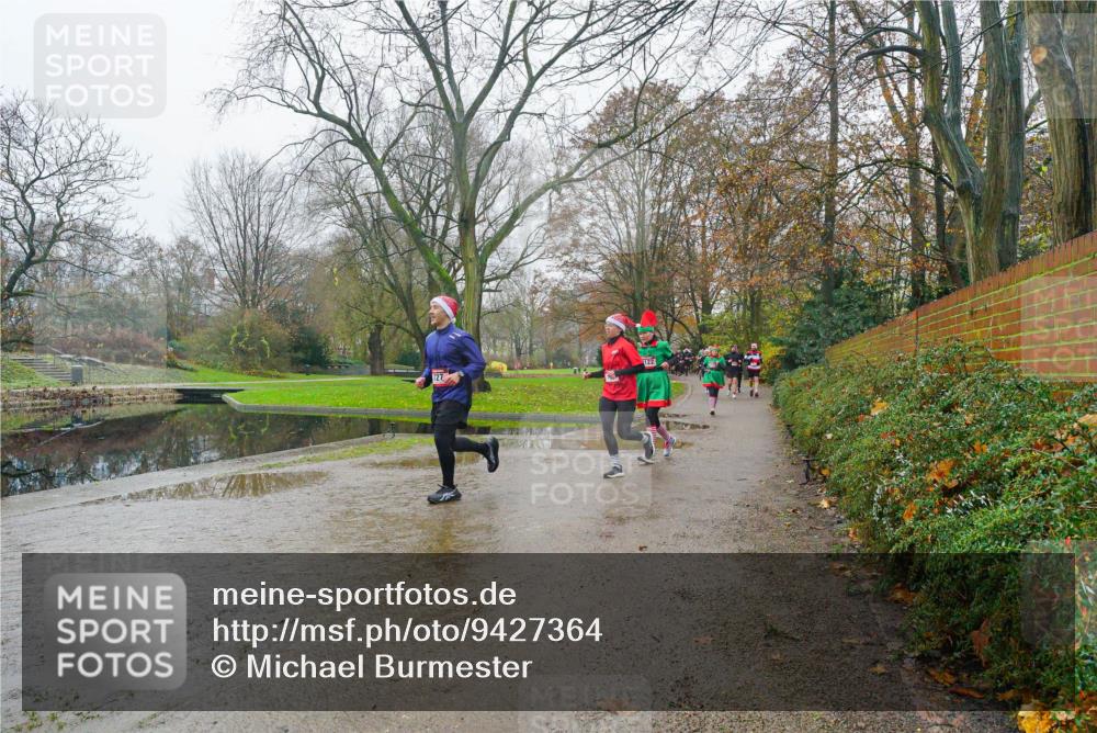 07.12.2025 - St. Pauli X-Mass-Run No. 15 Michael Burmester http://msf.ph/oto/9427364 07.12.2025 11:21:45 Laufen 727 meine-sportfotos.de