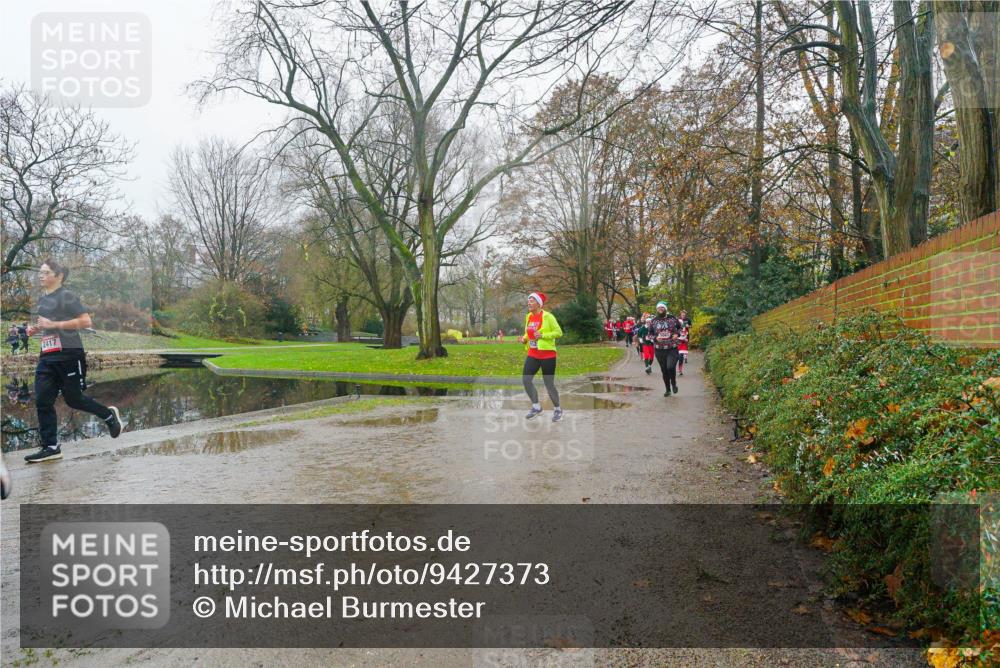 07.12.2025 - St. Pauli X-Mass-Run No. 15 Michael Burmester http://msf.ph/oto/9427373 07.12.2025 11:21:55 Laufen 2417 meine-sportfotos.de