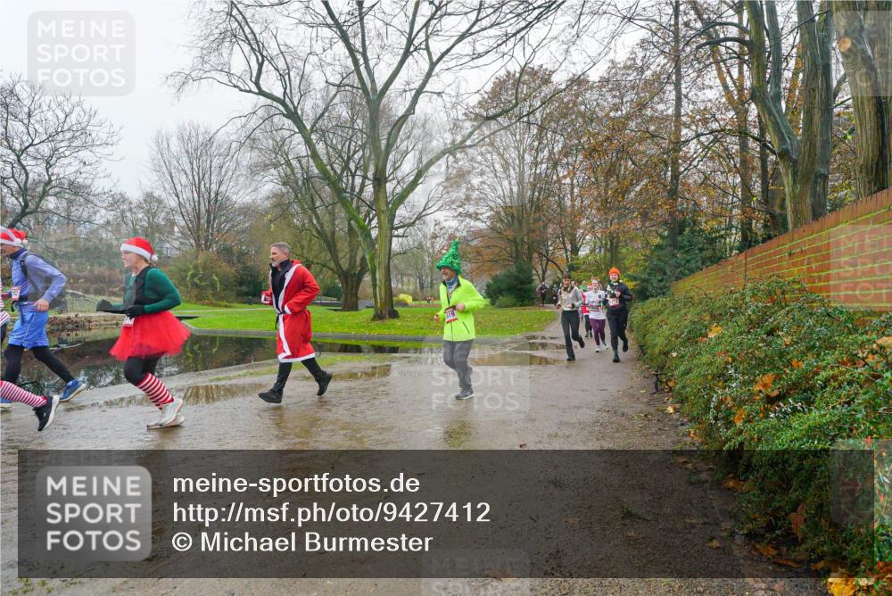 07.12.2025 - St. Pauli X-Mass-Run No. 15 Michael Burmester http://msf.ph/oto/9427412 07.12.2025 11:22:26 Laufen  meine-sportfotos.de