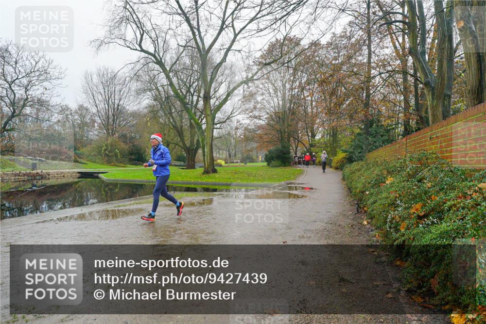 07.12.2025 - St. Pauli X-Mass-Run No. 15 Michael Burmester http://msf.ph/oto/9427439 07.12.2025 11:22:48 Laufen  meine-sportfotos.de