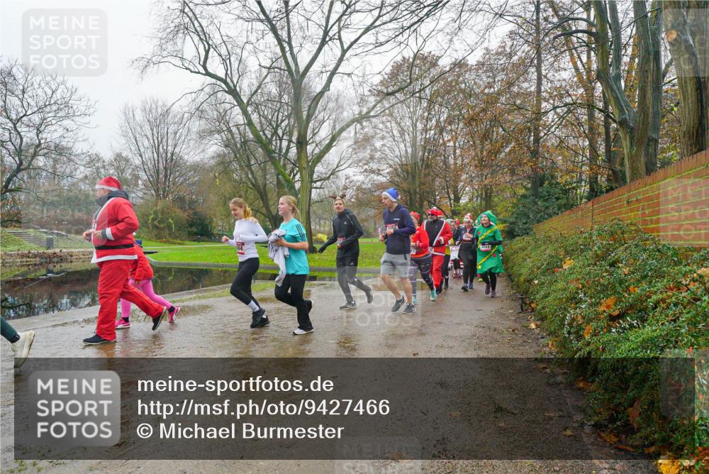 07.12.2025 - St. Pauli X-Mass-Run No. 15 Michael Burmester http://msf.ph/oto/9427466 07.12.2025 11:23:15 Laufen 3641 meine-sportfotos.de