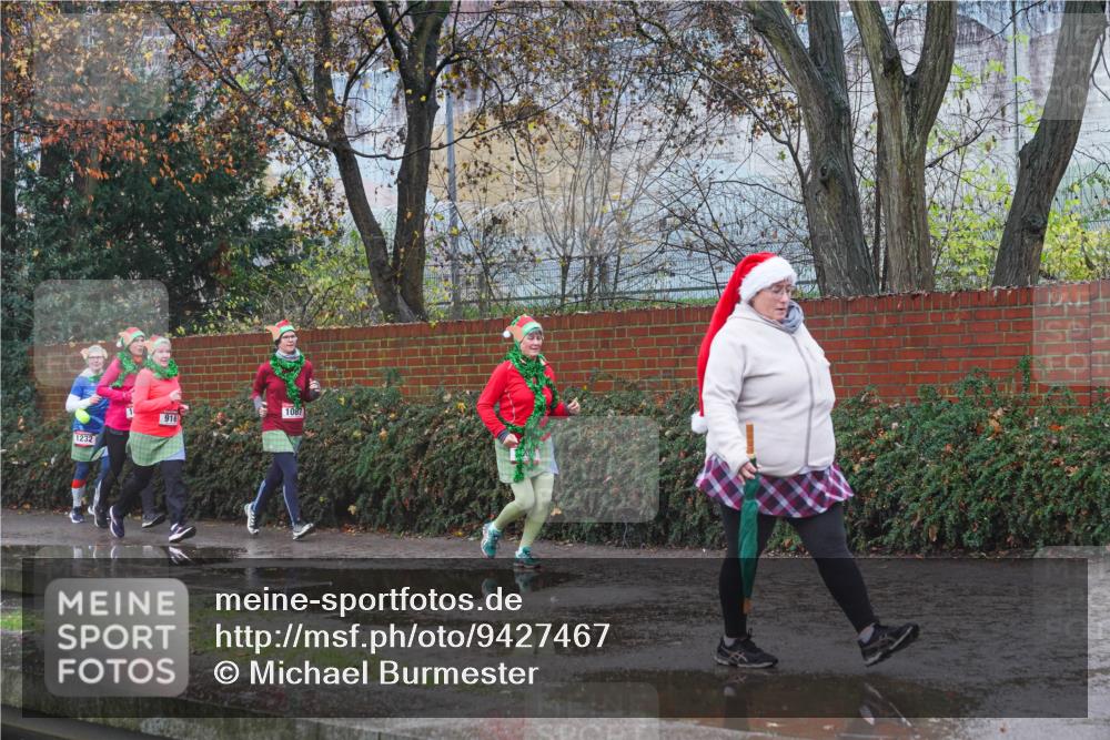 07.12.2025 - St. Pauli X-Mass-Run No. 15 Michael Burmester http://msf.ph/oto/9427467 07.12.2025 10:25:42 Laufen 1232, 916 meine-sportfotos.de