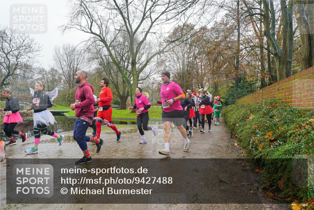 07.12.2025 - St. Pauli X-Mass-Run No. 15 Michael Burmester http://msf.ph/oto/9427488 07.12.2025 11:23:24 Laufen 356, 286, 4000 meine-sportfotos.de