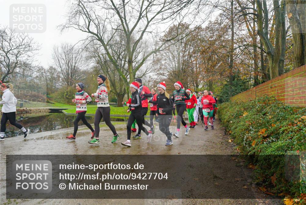 07.12.2025 - St. Pauli X-Mass-Run No. 15 Michael Burmester http://msf.ph/oto/9427704 07.12.2025 11:25:17 Laufen 3646, 245 meine-sportfotos.de