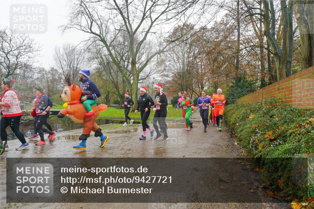 07.12.2025 - St. Pauli X-Mass-Run No. 15 Michael Burmester http://msf.ph/oto/9427721 07.12.2025 11:25:23 Laufen 2877, 4426 meine-sportfotos.de