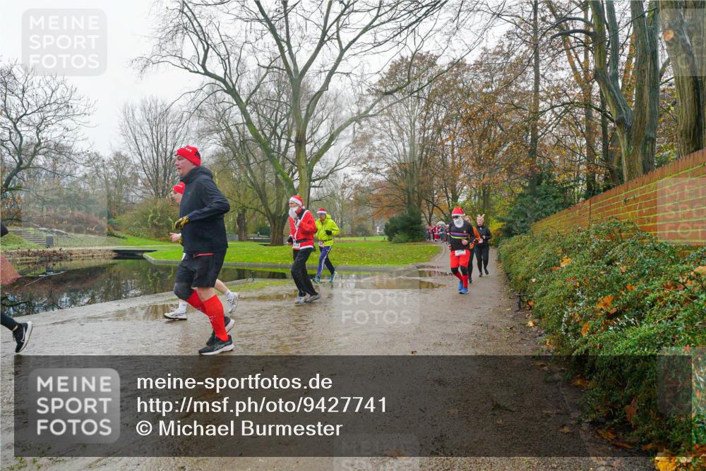 07.12.2025 - St. Pauli X-Mass-Run No. 15 Michael Burmester http://msf.ph/oto/9427741 07.12.2025 11:25:31 Laufen  meine-sportfotos.de