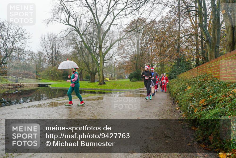07.12.2025 - St. Pauli X-Mass-Run No. 15 Michael Burmester http://msf.ph/oto/9427763 07.12.2025 11:25:50 Laufen 613 meine-sportfotos.de