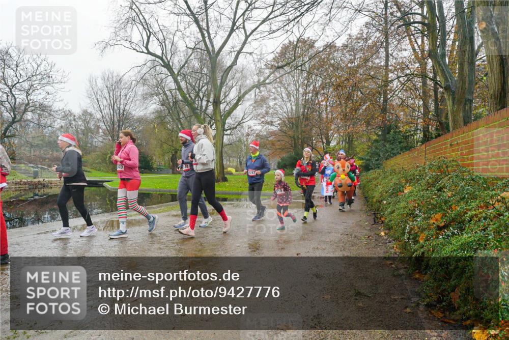 07.12.2025 - St. Pauli X-Mass-Run No. 15 Michael Burmester http://msf.ph/oto/9427776 07.12.2025 11:25:57 Laufen 970, 148, 3247, 510 meine-sportfotos.de