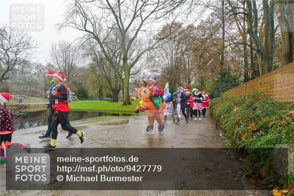 07.12.2025 - St. Pauli X-Mass-Run No. 15 Michael Burmester http://msf.ph/oto/9427779 07.12.2025 11:25:58 Laufen  meine-sportfotos.de