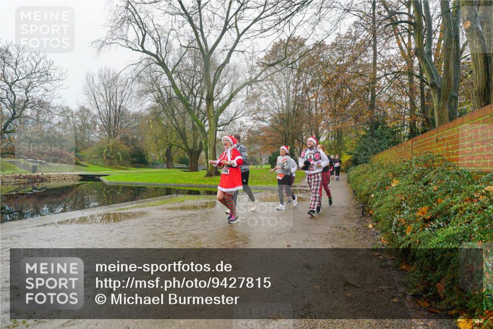 07.12.2025 - St. Pauli X-Mass-Run No. 15 Michael Burmester http://msf.ph/oto/9427815 07.12.2025 11:26:24 Laufen 446 meine-sportfotos.de