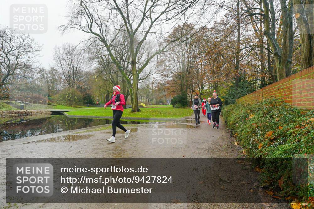 07.12.2025 - St. Pauli X-Mass-Run No. 15 Michael Burmester http://msf.ph/oto/9427824 07.12.2025 11:26:31 Laufen  meine-sportfotos.de