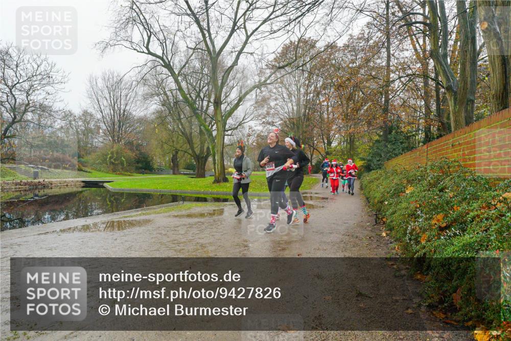 07.12.2025 - St. Pauli X-Mass-Run No. 15 Michael Burmester http://msf.ph/oto/9427826 07.12.2025 11:26:33 Laufen 3650 meine-sportfotos.de
