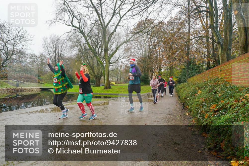07.12.2025 - St. Pauli X-Mass-Run No. 15 Michael Burmester http://msf.ph/oto/9427838 07.12.2025 11:26:41 Laufen  meine-sportfotos.de