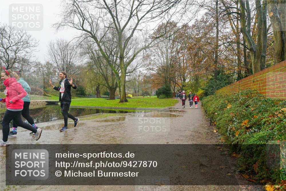 07.12.2025 - St. Pauli X-Mass-Run No. 15 Michael Burmester http://msf.ph/oto/9427870 07.12.2025 11:27:22 Laufen 419 meine-sportfotos.de