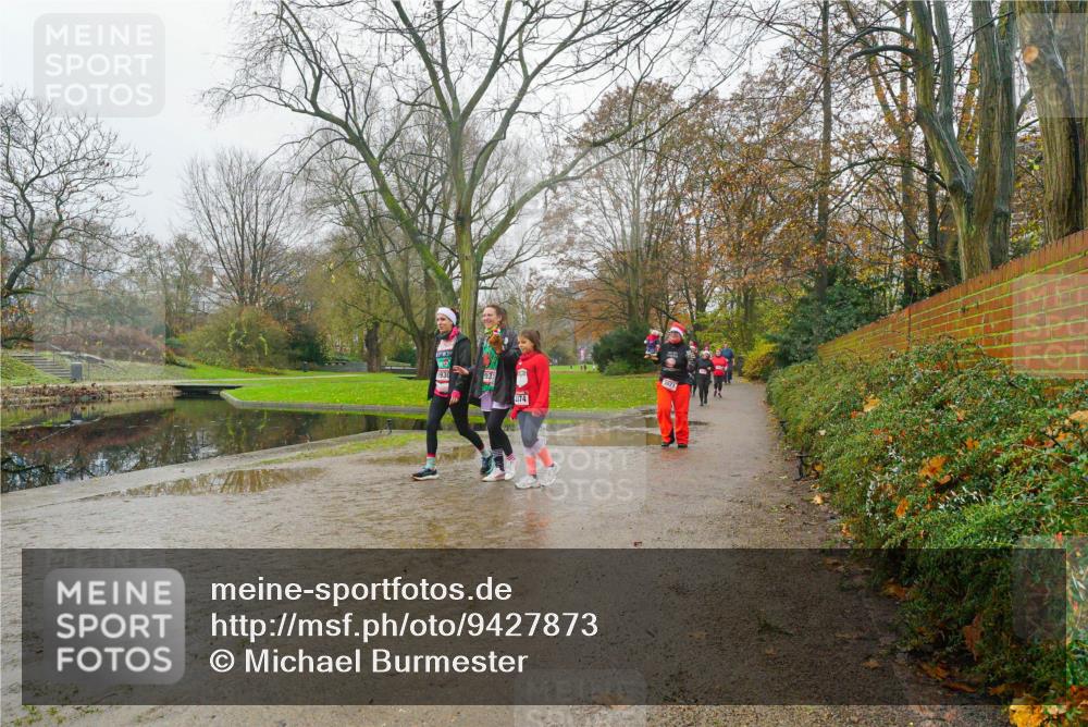 07.12.2025 - St. Pauli X-Mass-Run No. 15 Michael Burmester http://msf.ph/oto/9427873 07.12.2025 11:27:30 Laufen  meine-sportfotos.de