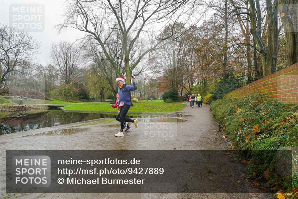 07.12.2025 - St. Pauli X-Mass-Run No. 15 Michael Burmester http://msf.ph/oto/9427889 07.12.2025 11:28:09 Laufen  meine-sportfotos.de