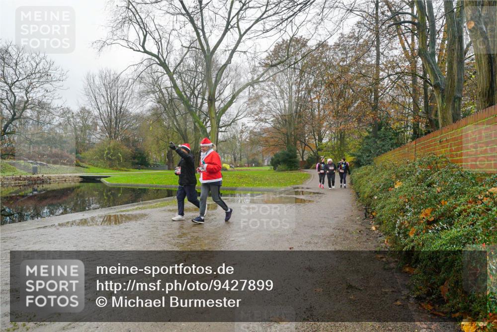 07.12.2025 - St. Pauli X-Mass-Run No. 15 Michael Burmester http://msf.ph/oto/9427899 07.12.2025 11:28:25 Laufen  meine-sportfotos.de
