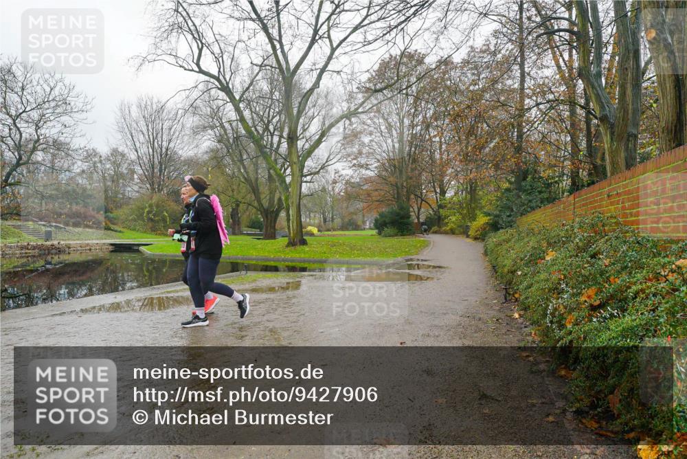 07.12.2025 - St. Pauli X-Mass-Run No. 15 Michael Burmester http://msf.ph/oto/9427906 07.12.2025 11:28:33 Laufen  meine-sportfotos.de