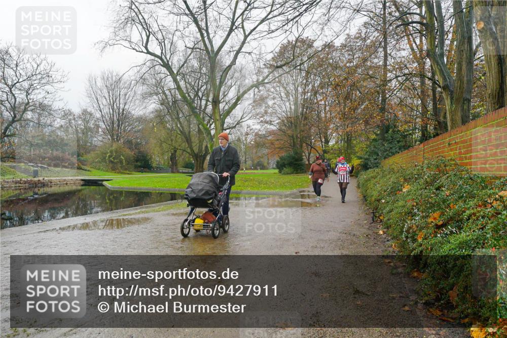 07.12.2025 - St. Pauli X-Mass-Run No. 15 Michael Burmester http://msf.ph/oto/9427911 07.12.2025 11:29:10 Laufen  meine-sportfotos.de