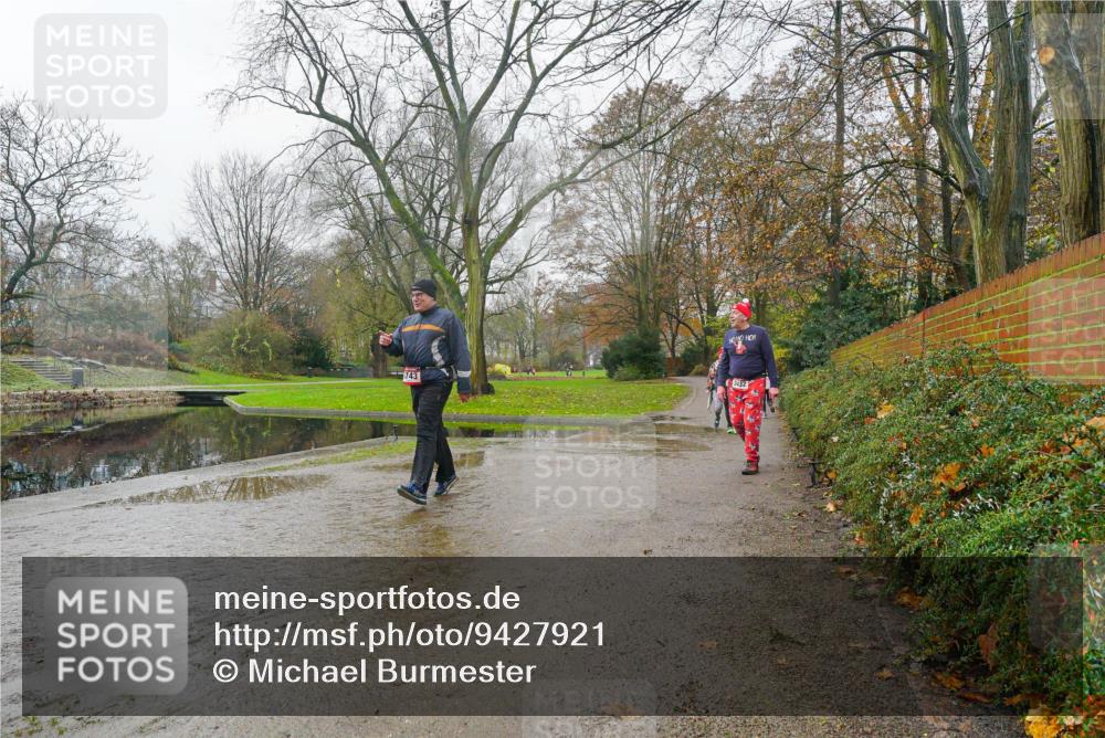 07.12.2025 - St. Pauli X-Mass-Run No. 15 Michael Burmester http://msf.ph/oto/9427921 07.12.2025 11:29:26 Laufen 743, 3432 meine-sportfotos.de