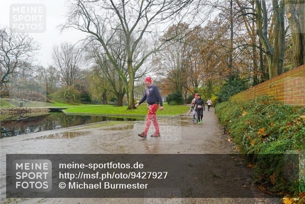 07.12.2025 - St. Pauli X-Mass-Run No. 15 Michael Burmester http://msf.ph/oto/9427927 07.12.2025 11:29:28 Laufen  meine-sportfotos.de