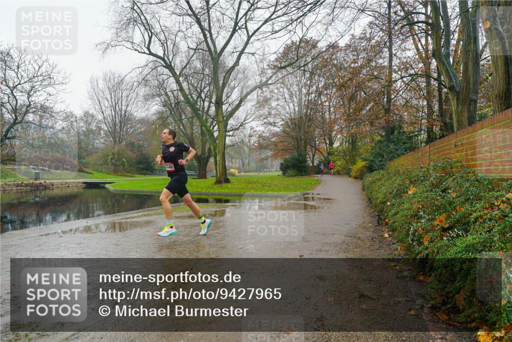 07.12.2025 - St. Pauli X-Mass-Run No. 15 Michael Burmester http://msf.ph/oto/9427965 07.12.2025 11:37:13 Laufen 340 meine-sportfotos.de